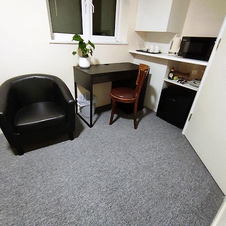 Osney Hazel Studio - Self Contained Studio Flat Oxford Ngoại thất bức ảnh